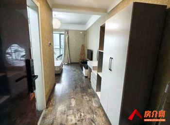 盘龙鑫世界，1室1厅房子出租(整租)，租金每月1000元