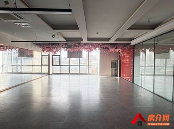 官渡新亚洲体育城802m²商铺出租,参考报价:面议