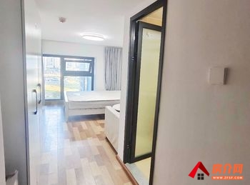 五华融创春风十里海豚湾，1室1厅房子出租(合租)，租金每月1