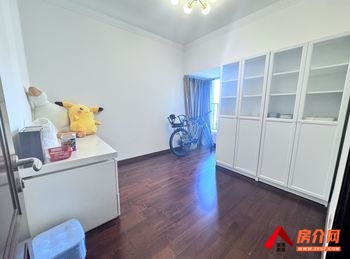 「昆明」西山金地九樾,4室2厅房子出租(整租),租金每月35 「昆明」西山金地九樾,4室2厅房子出租(整租),租金每月35