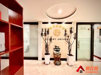 华一广场 >215m²写字楼出租,参考报价:6665元 华一广场 >215m²写字楼出租,参考报价:6665元