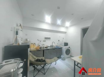 「昆明」盘龙滨江俊园155m²商铺出租,参考报价:4800元 「昆明」盘龙滨江俊园155m²商铺出租,参考报价:4800元