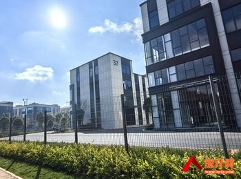 官渡经济开发区1200m²仓库出售,参考报价:432万元 官渡经济开发区1200m²仓库出售,参考报价:432万元