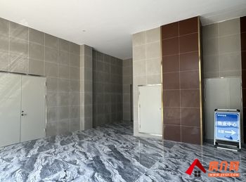 呈贡市政府420m²厂房出售,参考报价:136万元 呈贡市政府420m²厂房出售,参考报价:136万元