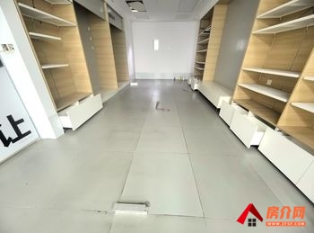 五华南屏街片区187m²商铺出租,参考报价:面议 五华南屏街片区187m²商铺出租,参考报价:面议