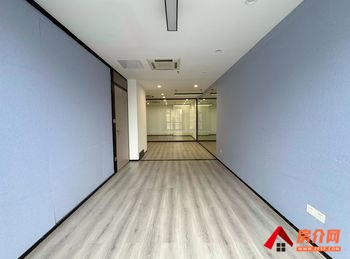 昆明官渡新亚洲体育城389m²商铺出租,参考报价:9725元 昆明官渡新亚洲体育城389m²商铺出租,参考报价:9725元