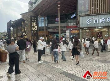 五华南屏街片区90m²商铺出售,参考报价:86万元 五华南屏街片区90m²商铺出售,参考报价:86万元