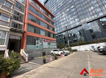 西山大商汇899m²商铺出售,参考报价:900万元 西山大商汇899m²商铺出售,参考报价:900万元