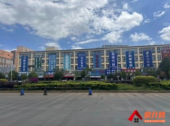 官渡世纪城1007m²商铺出售,参考报价:680万元 官渡世纪城1007m²商铺出售,参考报价:680万元