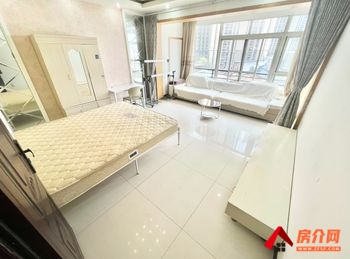 西山富城车世界，3室2厅房子出租(合租)，租金每月600元