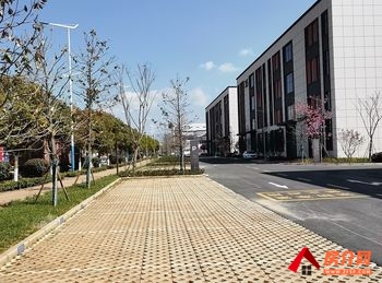 官渡经济开发区1200m²仓库出租,参考报价:面议 官渡经济开发区1200m²仓库出租,参考报价:面议