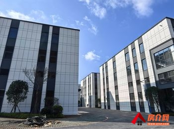 呈贡马金铺1500m²仓库出租,参考报价:面议 呈贡马金铺1500m²仓库出租,参考报价:面议