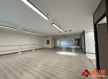 「昆明」官渡新亚洲体育城800m²商铺出租,参考报价:面议 「昆明」官渡新亚洲体育城800m²商铺出租,参考报价:面议