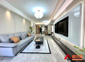 #俊发城蔷薇苑小区房屋出租#盘龙俊发城蔷薇苑，4室2厅房子出