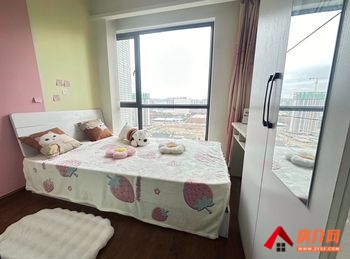 五华华飞新域盛景，3室2厅房子出租(合租)，租金每月500元