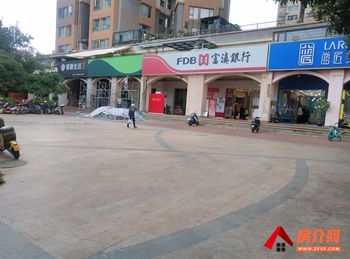 西山世纪半岛450m²商铺出售,参考报价:850万元 西山世纪半岛450m²商铺出售,参考报价:850万元