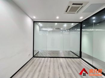 官渡新亚洲体育城320m²商铺出租,参考报价:5760元/月 官渡新亚洲体育城320m²商铺出租,参考报价:5760元/月