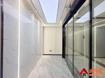 和谐广场 >178m²写字楼出租,参考报价:5340元