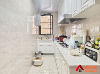 呈贡广电苑和园，4室2厅二手房出售,报价：100万元