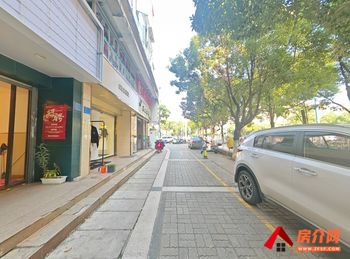 官渡国贸中心72m²商铺出租,参考报价:5000元/月