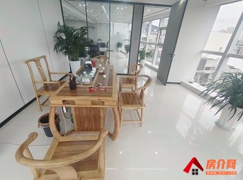 环球金融 >315m²写字楼出租,参考报价:面议 环球金融 >315m²写字楼出租,参考报价:面议