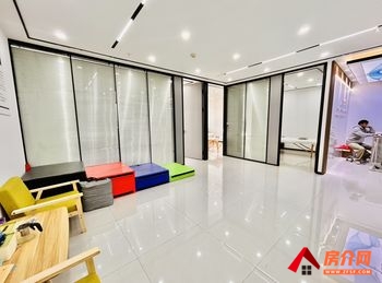 颐高数码中心 >147m²写字楼出租,参考报价:455 颐高数码中心 >147m²写字楼出租,参考报价:455