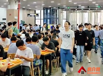 五华普吉30m²商铺出租,参考报价:1200元/月 五华普吉30m²商铺出租,参考报价:1200元/月