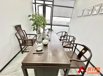 昆明恒旺广场 >190m²写字楼出租,参考报价:418 昆明恒旺广场 >190m²写字楼出租,参考报价:418