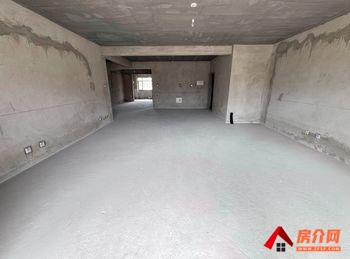 西山珊瑚郡天泰，4室2厅二手房出售,报价：280万元