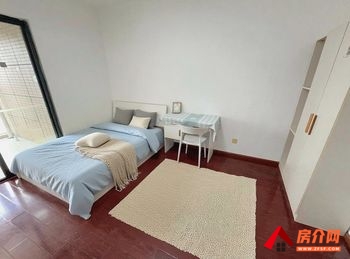 盘龙滨江俊园(2期)，2室1厅房子出租(合租)，租金每月65
