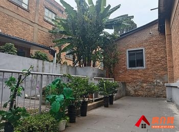 「昆明」盘龙茨坝510m²厂房出租,参考报价:9996元/月 「昆明」盘龙茨坝510m²厂房出租,参考报价:9996元/月