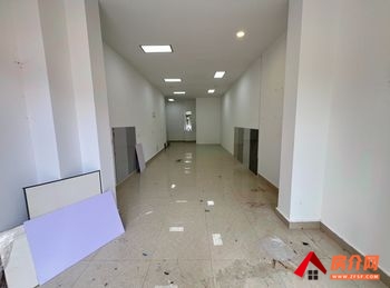 西山白马50m²商铺出租，参考报价：3900元/月