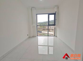 海畔湾新蕊苑小区房屋出租丨西山海畔湾新蕊苑，3室2厅房子出租