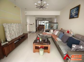 五华美丽新世界，3室2厅房子出租(整租)，租金每月2000元