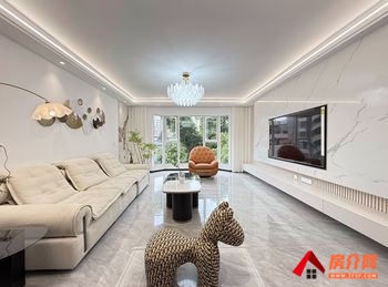 金泽花园小区二手房丨「昆明」盘龙金泽花园,4室2厅二手房出售 金泽花园小区二手房丨「昆明」盘龙金泽花园,4室2厅二手房出售