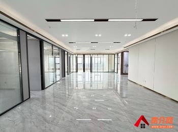 润城第五大道 >450m²写字楼出租,参考报价:面议 润城第五大道 >450m²写字楼出租,参考报价:面议