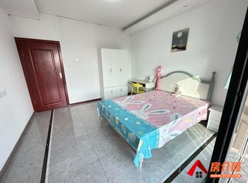 五华上悦天地，4室2厅房子出租(合租)，租金每月580元