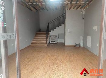 「昆明」五华龙泉路78m²商铺出租，参考报价：5500元/月