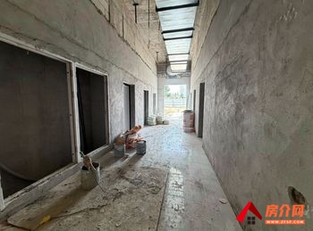 盘龙金殿片区3600m²商铺出售,参考报价:面议