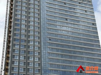 盘龙金殿片区3600m²商铺出售,参考报价:面议 盘龙金殿片区3600m²商铺出售,参考报价:面议