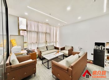 凯旋利车博汇(办公) >105m²写字楼出租,参考报价