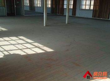 盘龙茨坝701m²厂房出租,参考报价:面议 盘龙茨坝701m²厂房出租,参考报价:面议