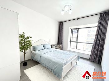 （万宏国际(1期)小区房屋出租）盘龙万宏国际(1期)，3室2