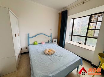 「昆明」西山恒泰滇池名门,3室2厅房子出租(合租),租金每月