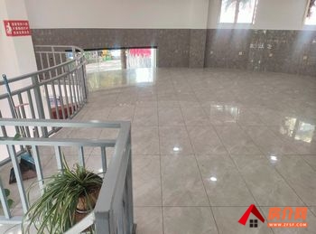 盘龙金殿片区126m²商铺出租,参考报价:5000元/月 盘龙金殿片区126m²商铺出租,参考报价:5000元/月