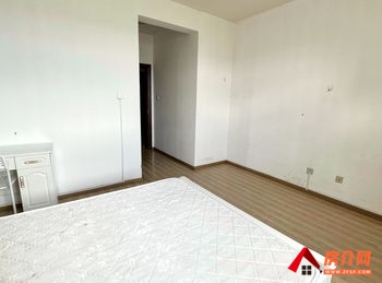 西山碧鸡名城(1期),1室0厅房子出租(合租),租金每月55 西山碧鸡名城(1期),1室0厅房子出租(合租),租金每月55