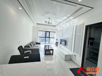 西山润城八区，3室2厅房子出租(整租)，租金每月2500元