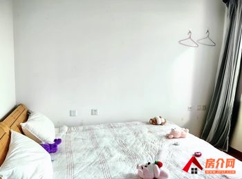 昆明西山华夏四季泰璟苑 3室1厅房子出租(合租),租金每月5 昆明西山华夏四季泰璟苑 3室1厅房子出租(合租),租金每月5