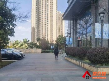 羲辉时代大厦 >322m²写字楼出租，参考报价：547