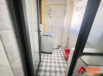 昆明官渡海伦国际里约区 3室2厅二手房出售,报价:95万元 昆明官渡海伦国际里约区 3室2厅二手房出售,报价:95万元